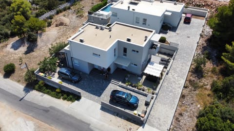 Villa Miggelangelo House in Tisno