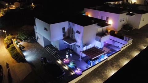 Villa Miggelangelo House in Tisno