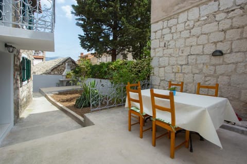 Spartion Marine House in Split