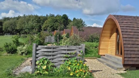 Buttercup Glamping Pod Luxury tent in Cotswold District