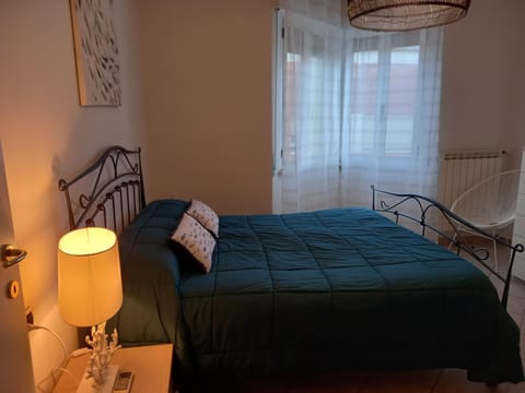 BILOCALE VIA CURZI centralissimo Apartment in San Benedetto del Tronto