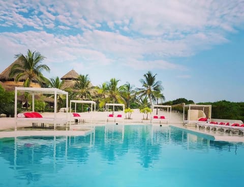 Beach, Swimming pool