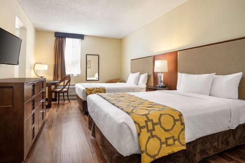 Photo of the whole room, On site