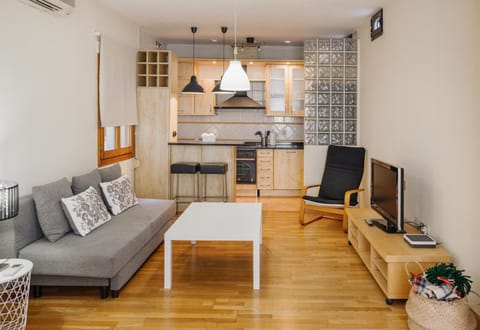 Kitchen or kitchenette, Living room