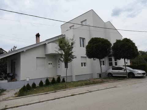 Apartmani Pause Bed and Breakfast in Serbia
