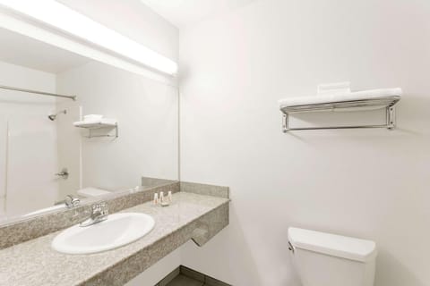 Bathroom, Photo of the whole room, On site