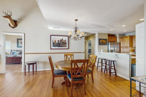 Reserve 14-B Apartment in Sugar Mountain