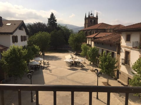 Balcony/Terrace, Street view