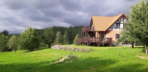 Property building, Natural landscape, Summer
