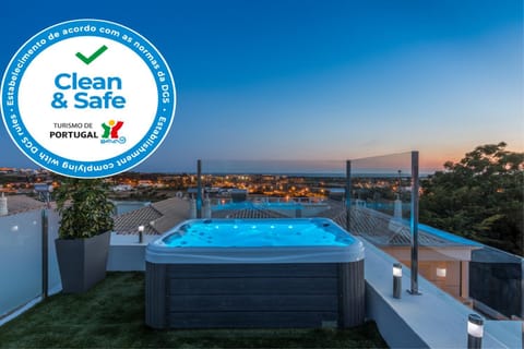 Balcony/Terrace, Certificate/Award
