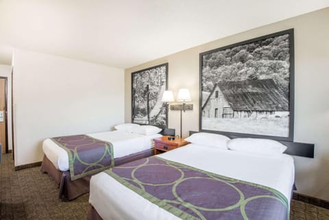 Photo of the whole room, On site