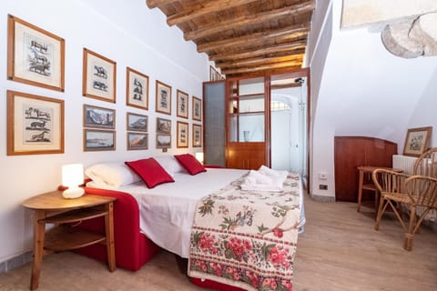 Bed, Living room, Other, Bedroom, towels