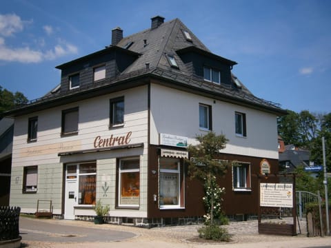 Property building, On-site shops