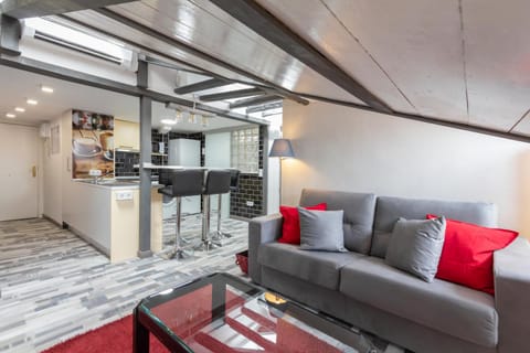 Living room, Dining area