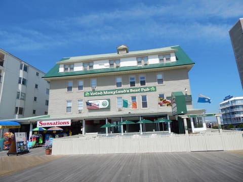 Facade/entrance, Other, Beach