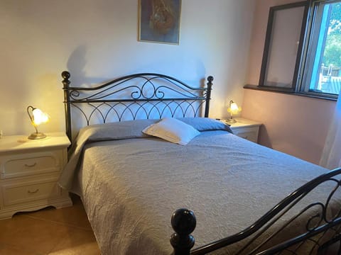 Casa Vacanze Gli Oleandri, Vivi l'Autentica Casa di Campagna con Piscina House in Sardinia