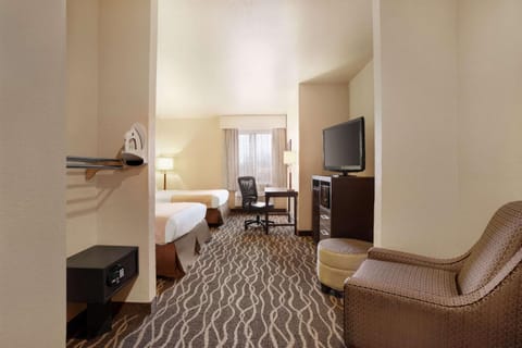 Photo of the whole room, On site