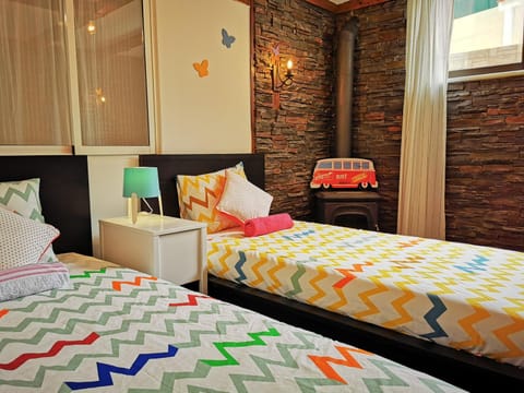 Bed, Bedroom