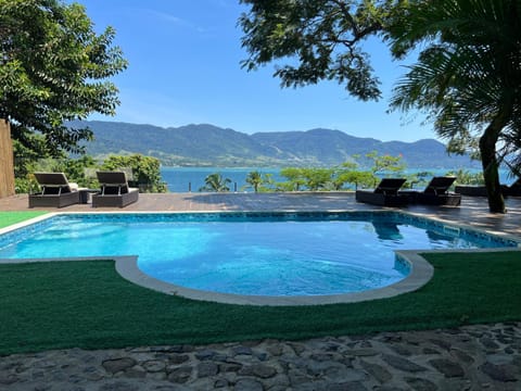 Patio, Nearby landmark, Natural landscape, Mountain view, Pool view, Swimming pool, Open Air Bath, sunbed