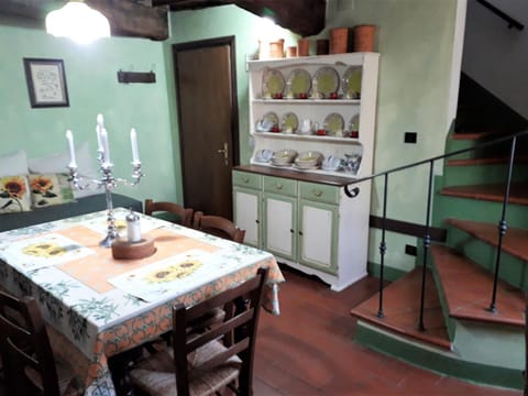 Other, Dining area