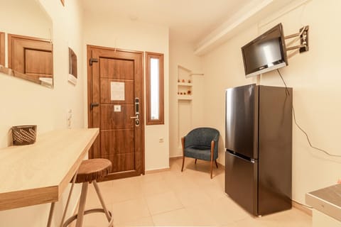 Dafni's Beachfront Luxury Studios Apartment hotel in Nikiti