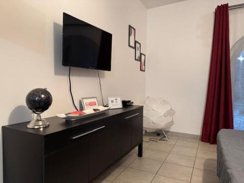 LE ROUGET Apartment in Tarascon