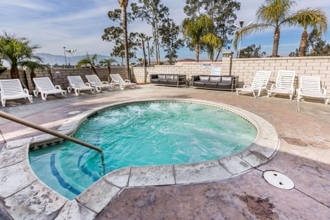 Hot Tub, On site, Pool view, Swimming pool, Swimming pool