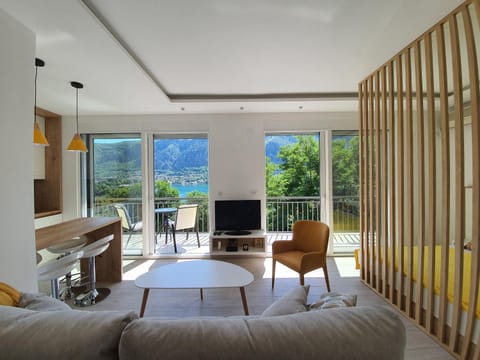 Seating area, Garden view, Sea view