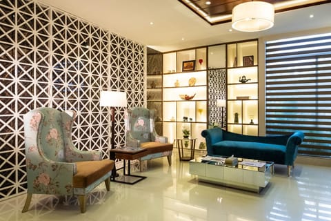 Property building, Lobby or reception, Seating area