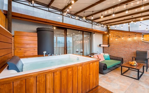 Hot Tub