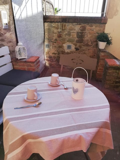 Property building, Summer, Landmark view, Breakfast