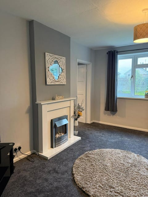 Central Serviced Apartments by Roomsbooked Apartment in Cheltenham