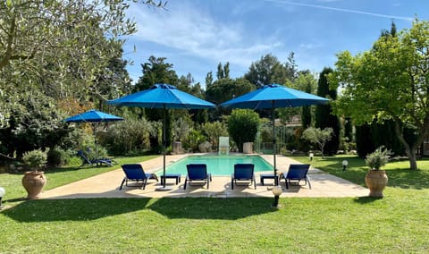 Patio, Natural landscape, Garden, Garden, Solarium, Balcony/Terrace, Garden view, Pool view, Swimming pool, Swimming pool, Open Air Bath, sunbed, Internal: Not applicable to any particular room