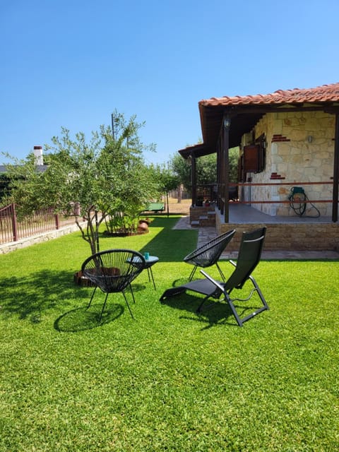 Property building, Garden