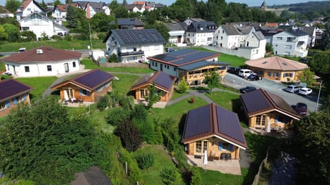 Property building, Natural landscape, Bird's eye view, Location, Parking