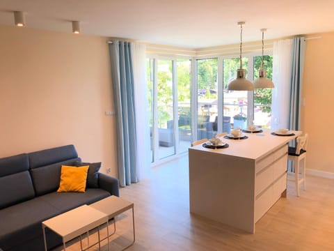 Natural landscape, Kitchen or kitchenette, Living room, Seating area, Sea view, Sea view