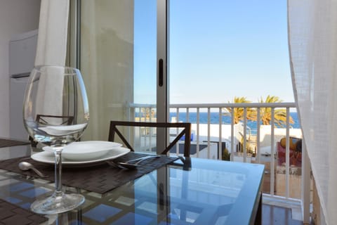 Dining area, Sea view