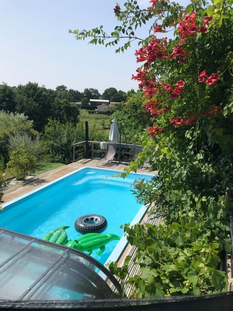 Pool view, Swimming pool, Swimming pool