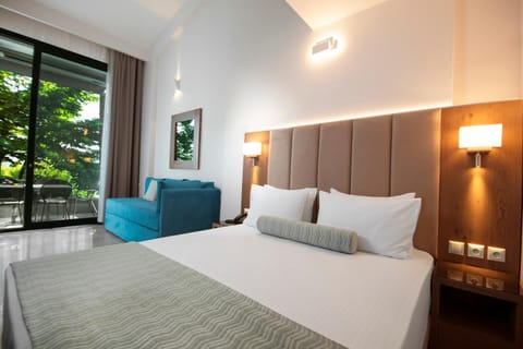 4- you Family Apartment hotel in Halkidiki