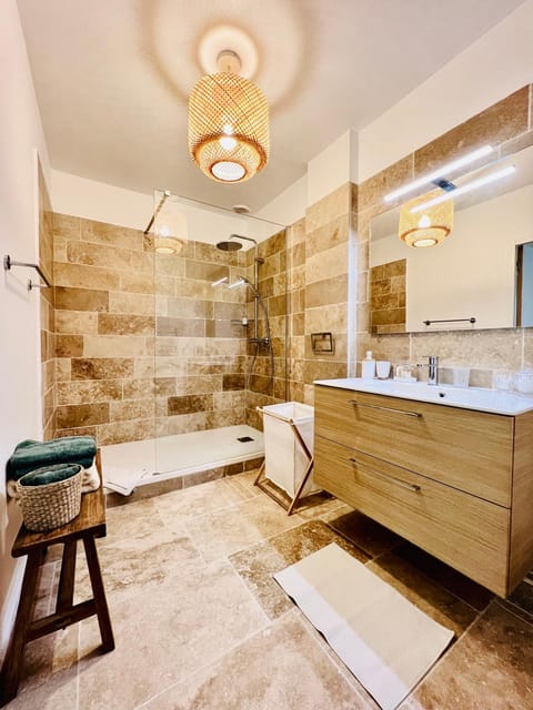 Loft entre mer et campagne à 5 min d'Ajaccio classé 4 étoiles Apartment in Ajaccio