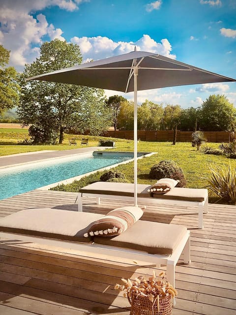 Patio, Swimming pool