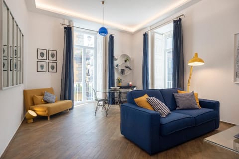 Balcony/Terrace, Living room, City view