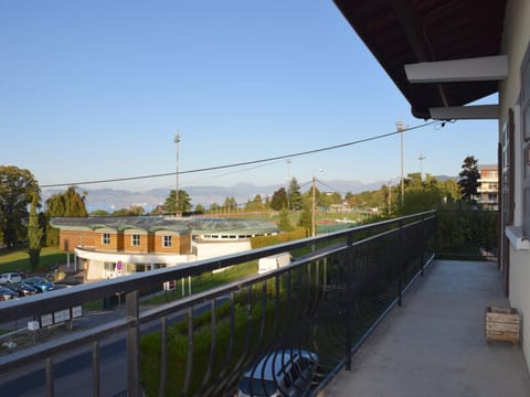 Appartement spacieux à Évian avec parking et animaux admis - FR-1-498-4 Apartment in Évian-les-Bains