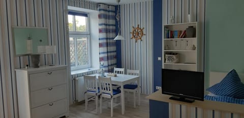 FEWO Familie Hentschel Apartment in Altefähr