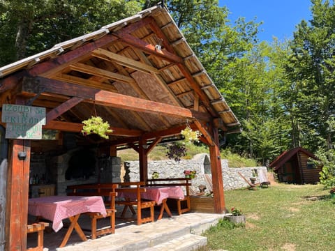 Estate Vukadinovic House in Montenegro