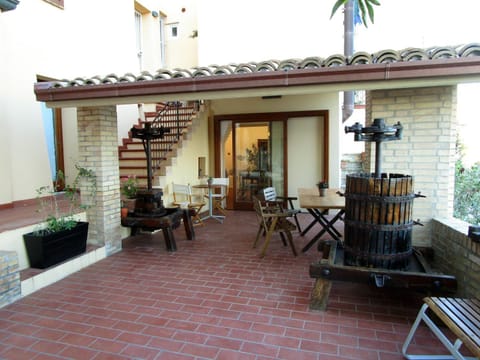 Property building, Patio, Facade/entrance, Internal: Not applicable to any particular room