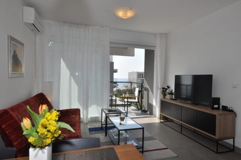 Apartment Carmen, Žnjan, Split Apartment in Split