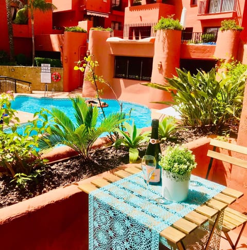 Balcony/Terrace, Pool view