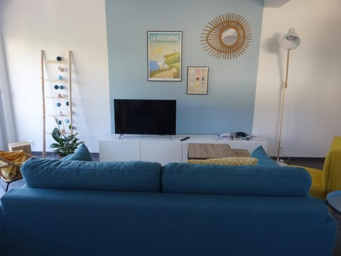 TV and multimedia, Living room