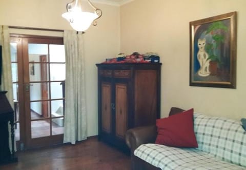 MAVILLA STELLENBOSCH B&B Bed and Breakfast in Stellenbosch